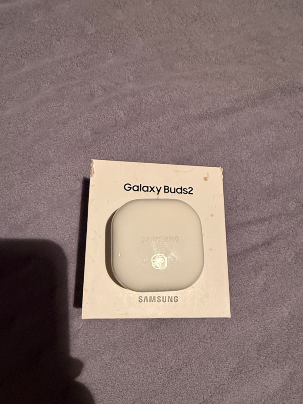 Samsung White Galaxy Buds2 Charging Case